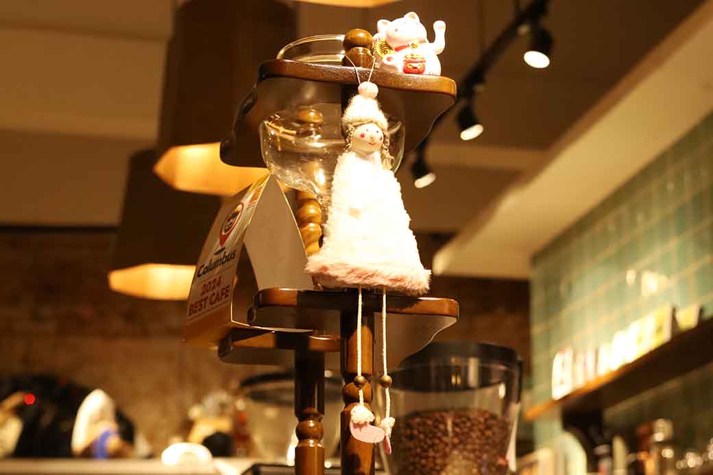 Nhân lifestyle photography - music and hobbies